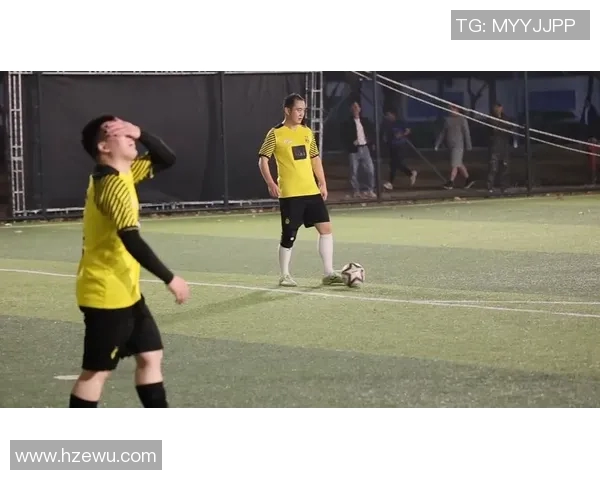 11月23日足球明星的精彩瞬间与赛场背后的故事分享