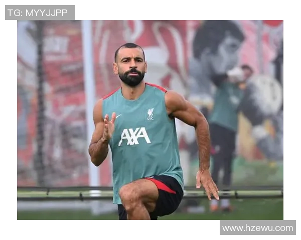 外国足球明星男体的魅力与健美展现引发全球瞩目与热议